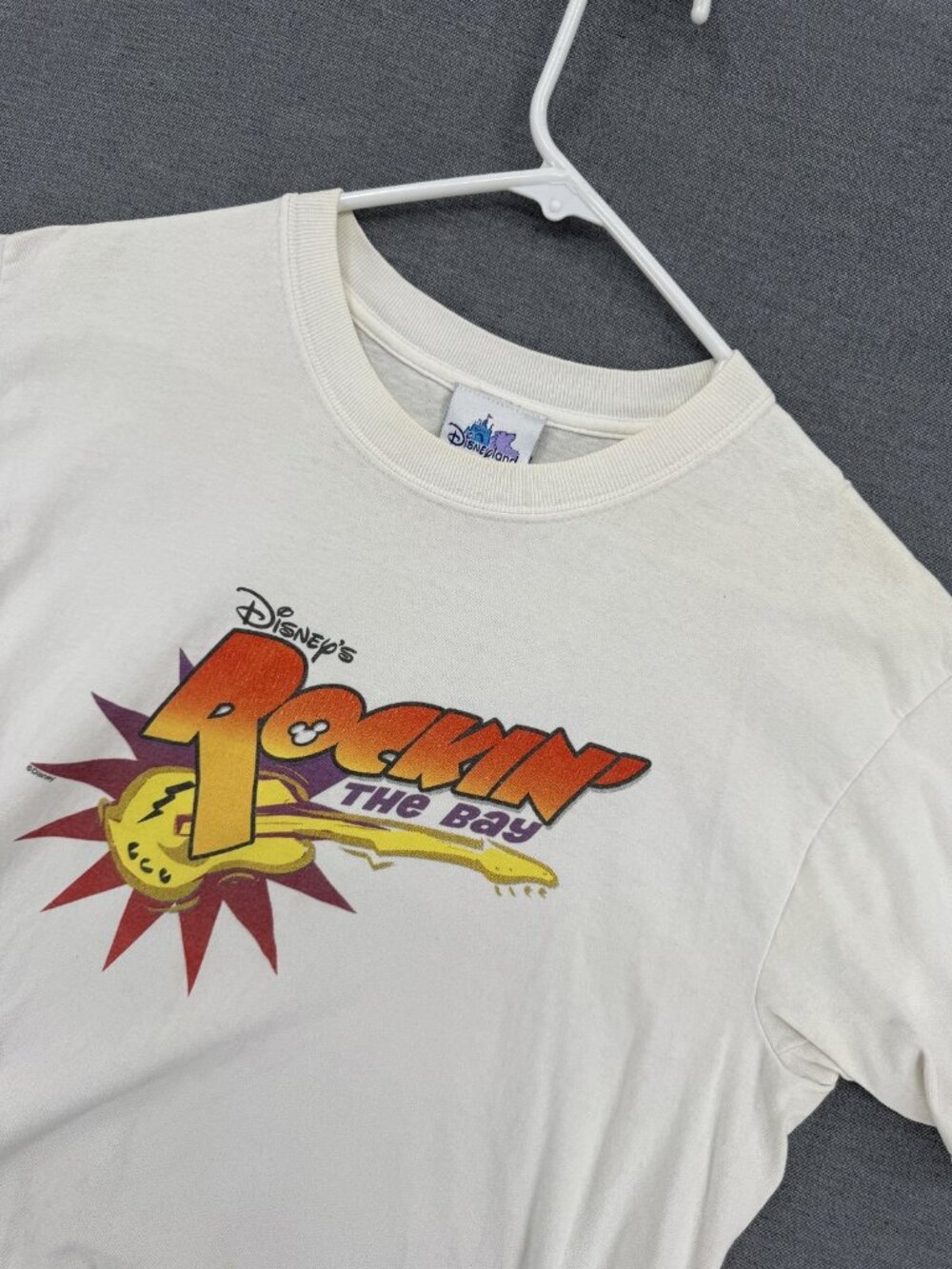 Vtg 2002 Disney California Adventure Rockin’ The Bay T-Shirt Mens S/M Tee Y2K